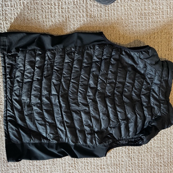 Columbia Midnight Black Quilted Vest - Picture 7 of 7